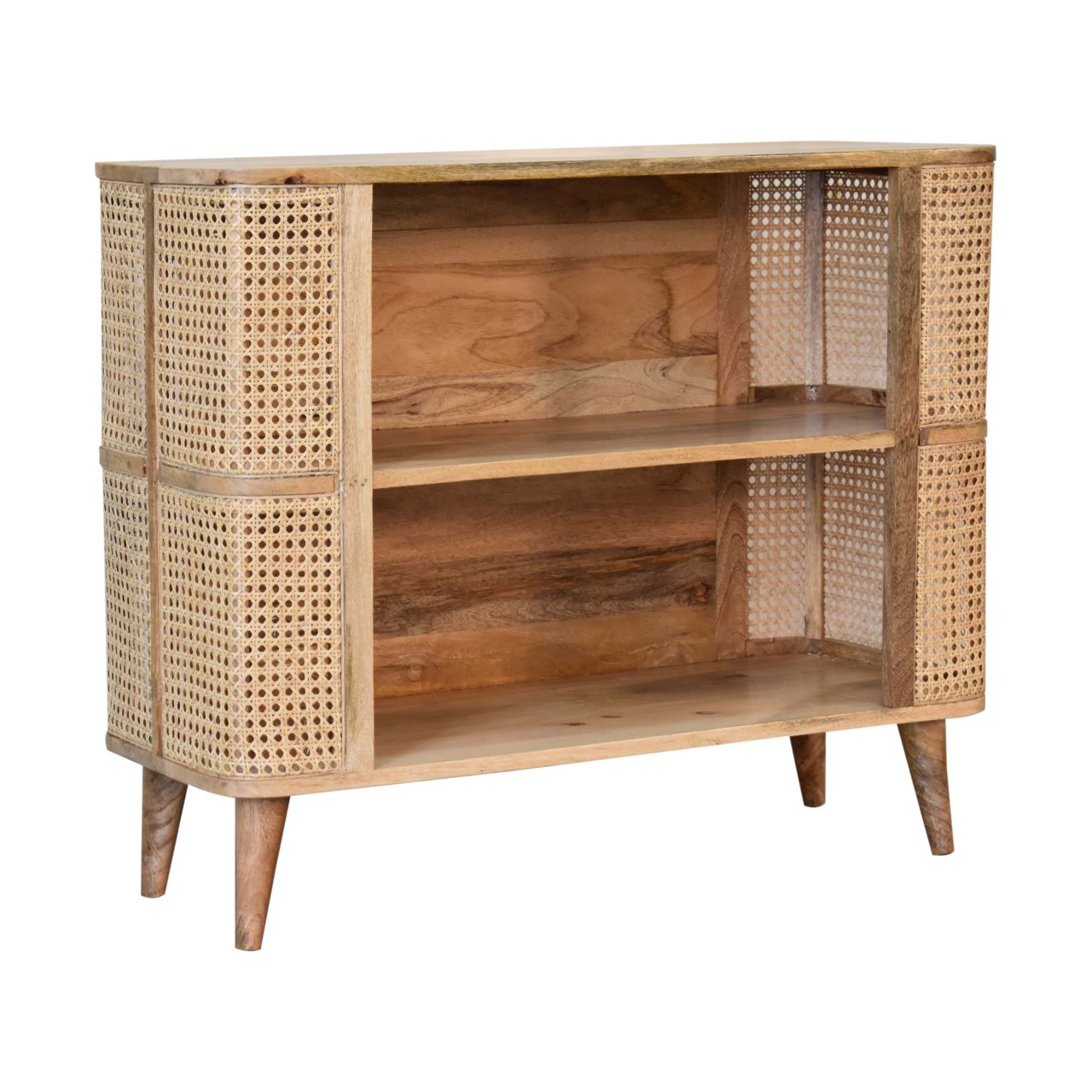 larissa open cabinet