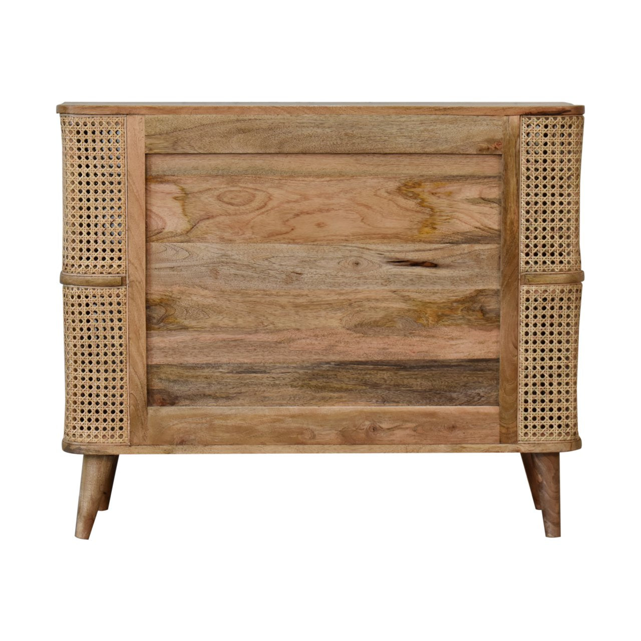 larissa open cabinet