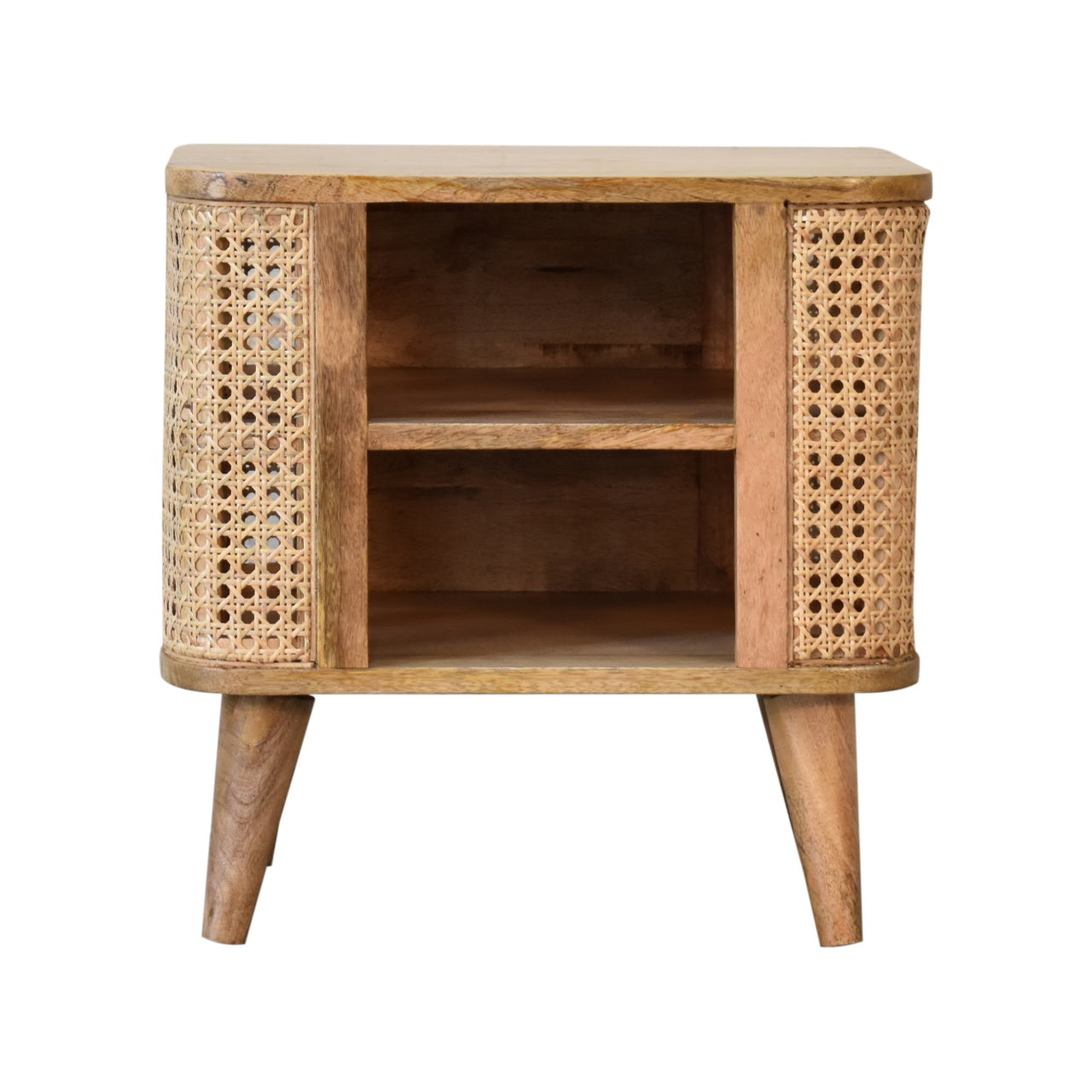 larissa open bedside