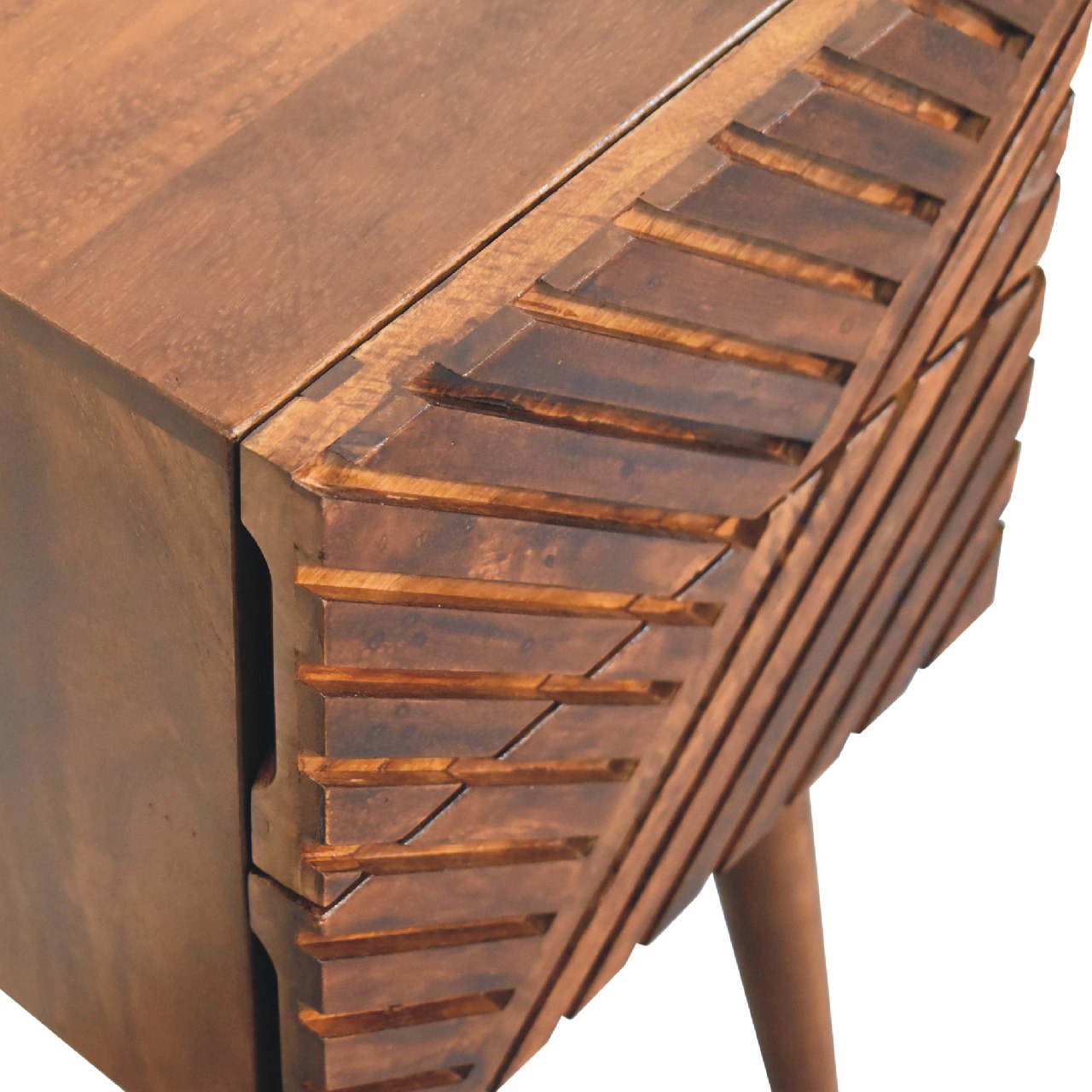 lille mini chestnut bedside