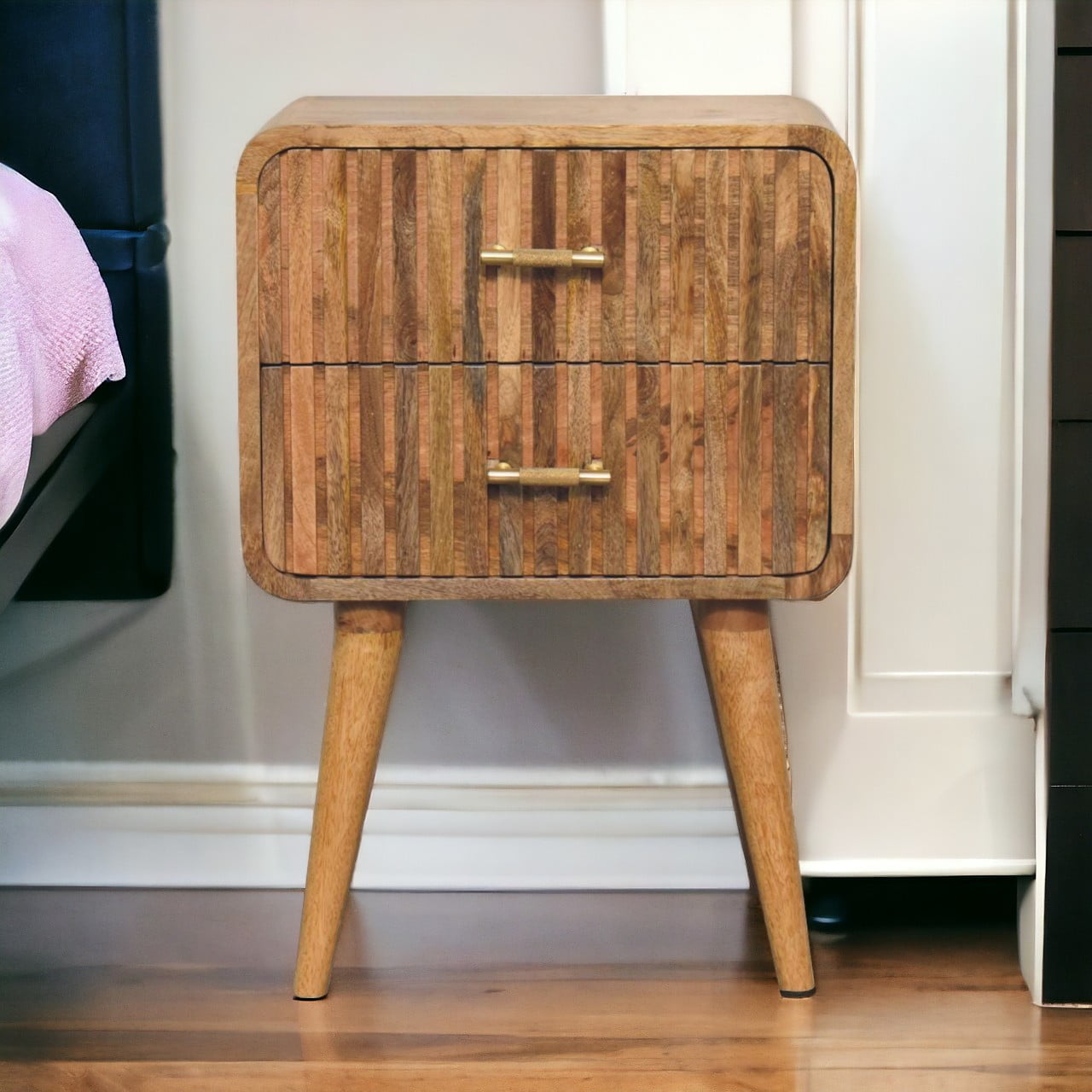 T-Bar Ridged Bedside